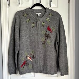 GREAT SWEATER! Gray Cardigan with Bird Embroidery